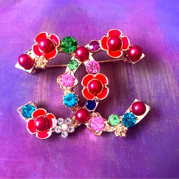FabulouslyFitted | Floral Multicolored Fashion Brooch - Picture 1 of 7